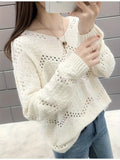 Women'S Elegant V-Neck Sweater - Chic Office to Party Sweater, Soft Stretchy Pullover for Fall/Winter, Everyday & Formal Outfits - Women'S Sweater for Women, Winter Clothing, Stylish Top ( CR-33)